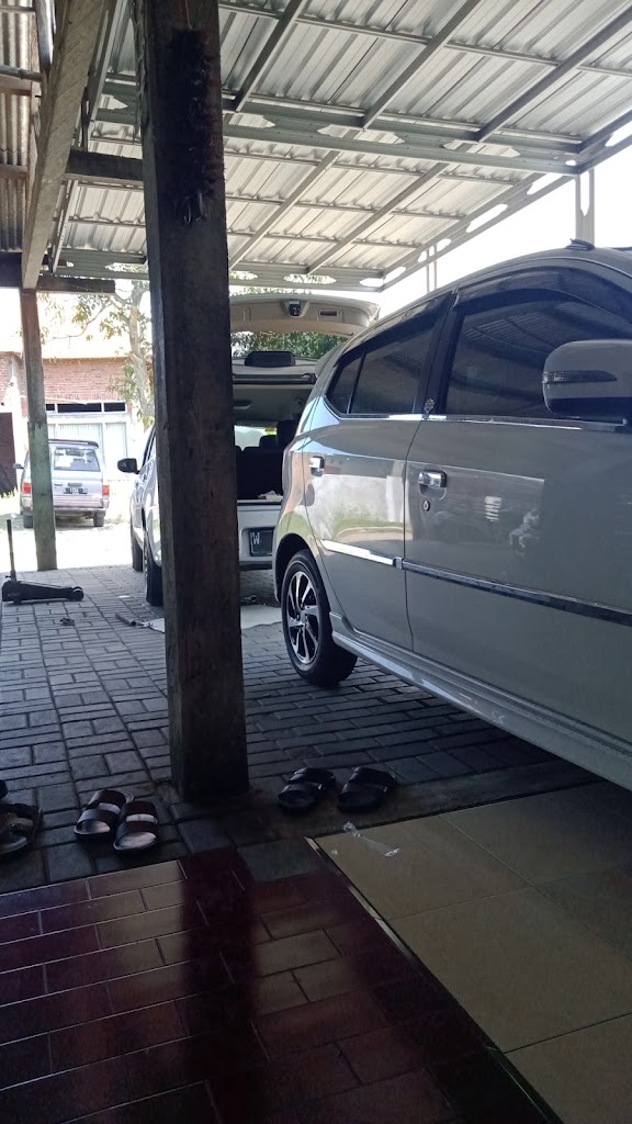Yahya bengkel mobil