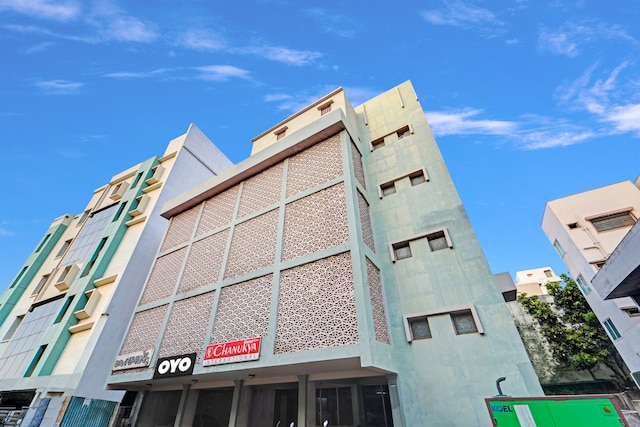 Spot On 813704 Hotel Chanukya