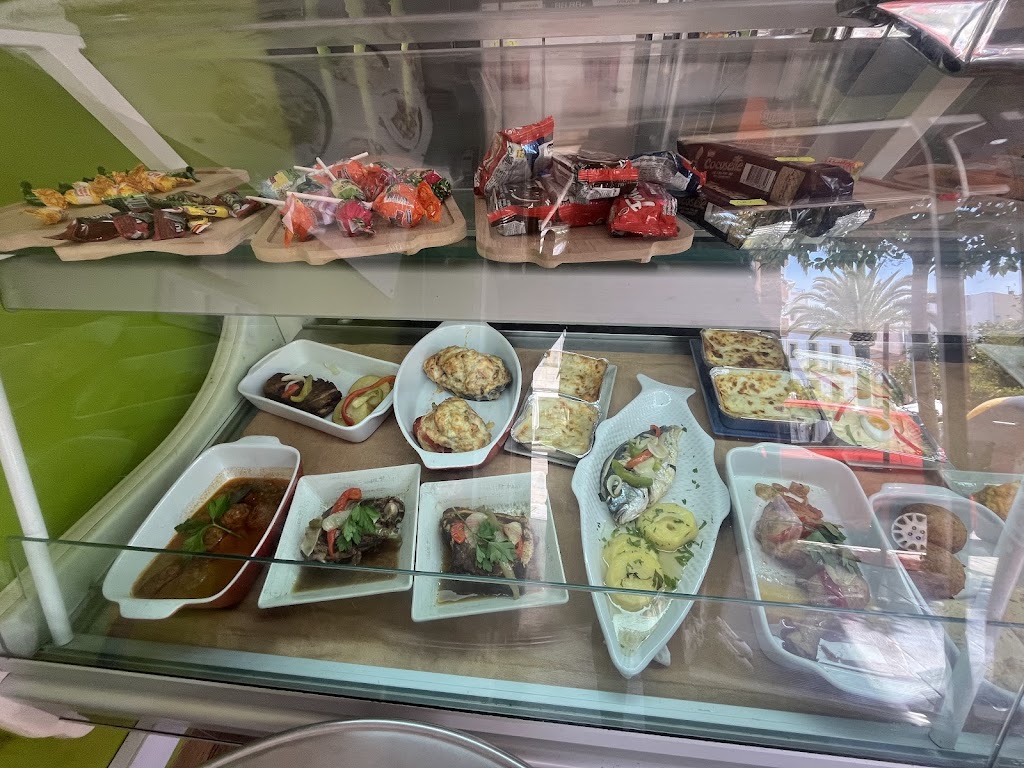 Antojitos Y Algo Mas ...