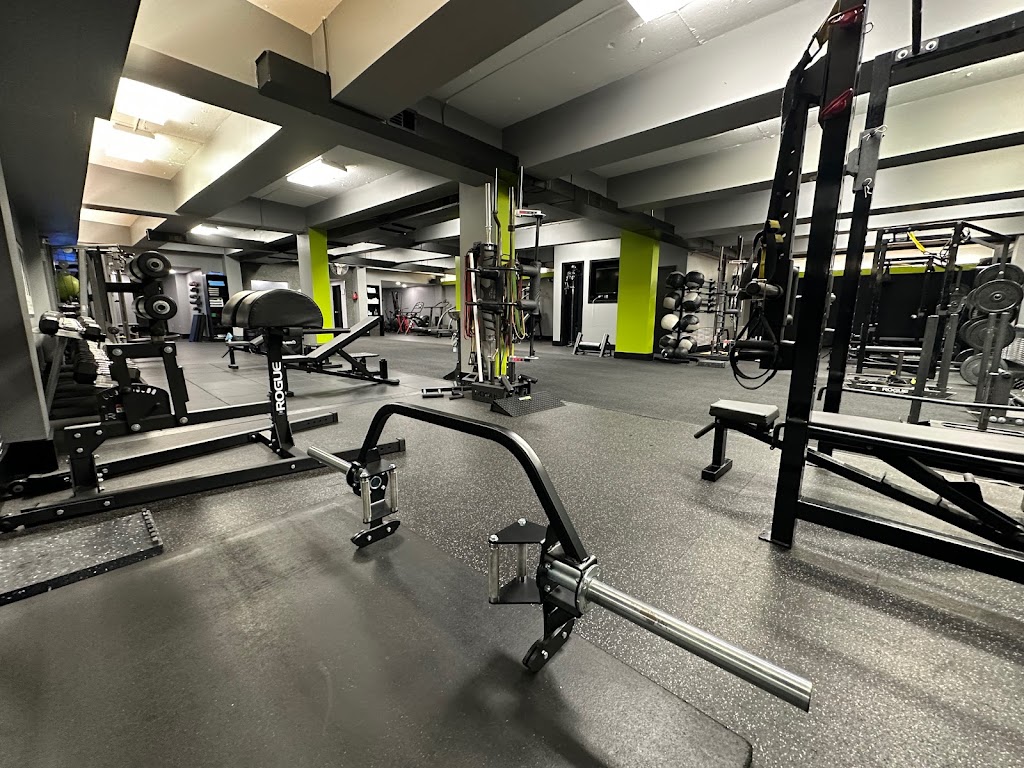  Mason Street Strength & Fitness