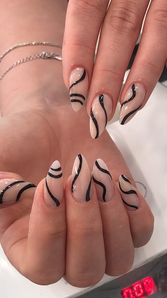 Fashion Nails - Salon De Unas VIETNAMITA — Del propietario