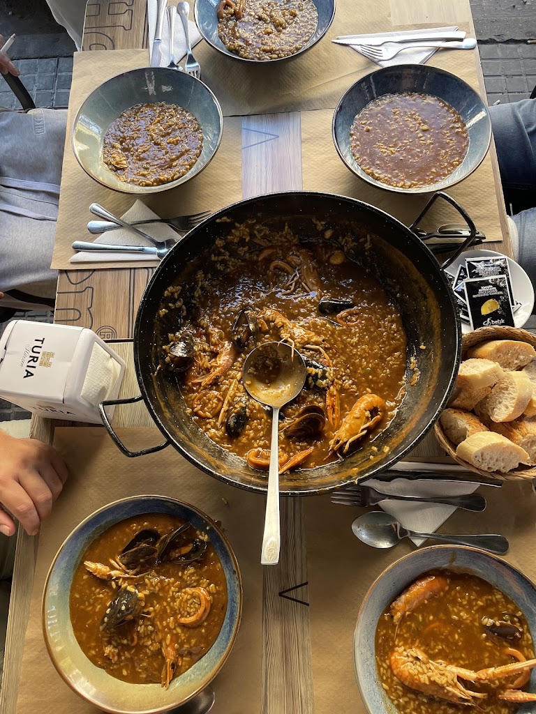 Kisema — Paella