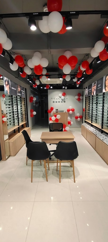 Titan Eye At Jankipuram Lucknow