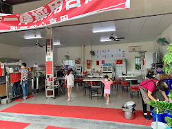 6451c4c51a953bb0a41bc2e7 的照片