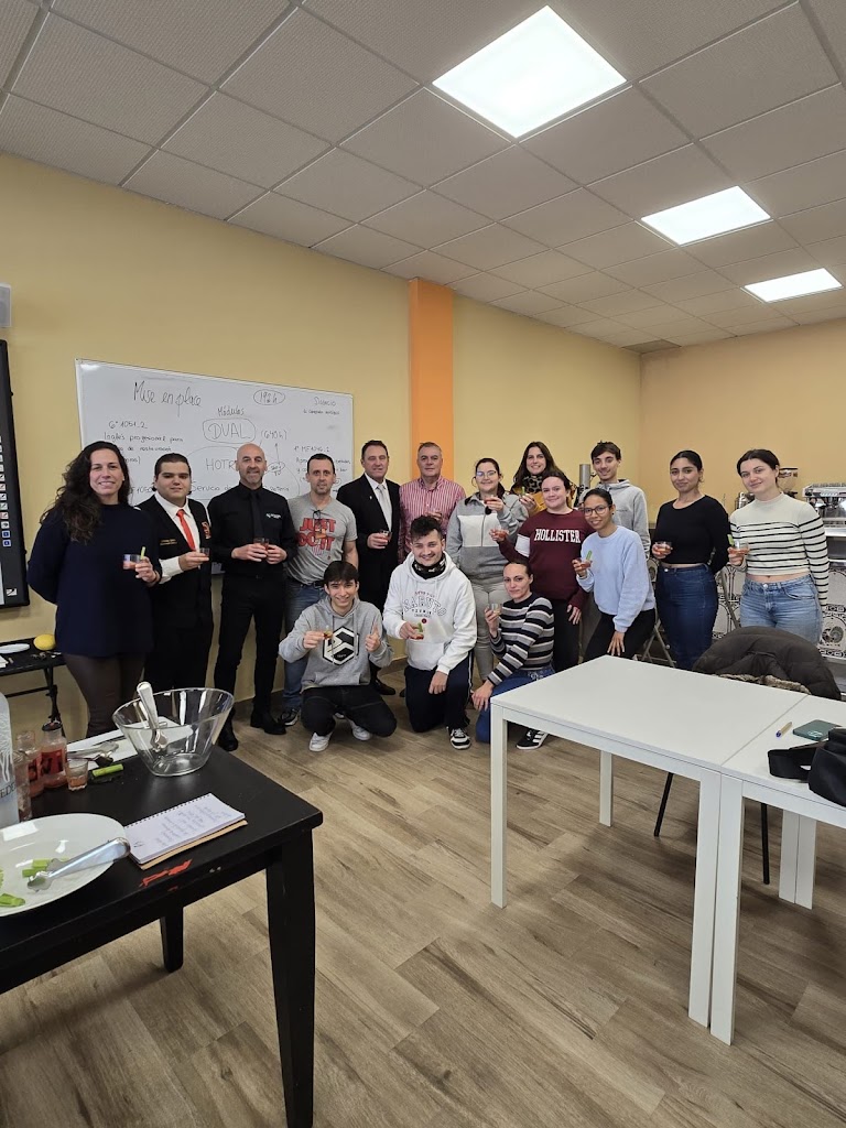 Rechaud. Hospitality Service School