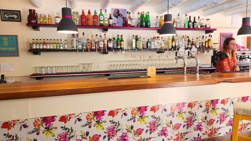 Organic Bistro - Comunidad Inspira — Ambiente