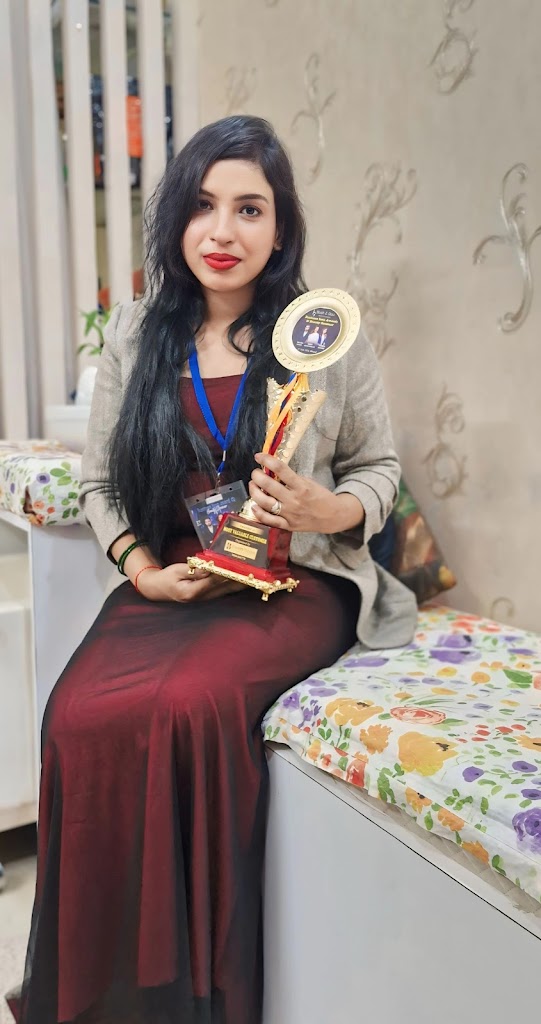 Nia Makeup Studio Beauty Care Niyaa Mekap Sttuuddiyo Endd Byuuttii Keyr