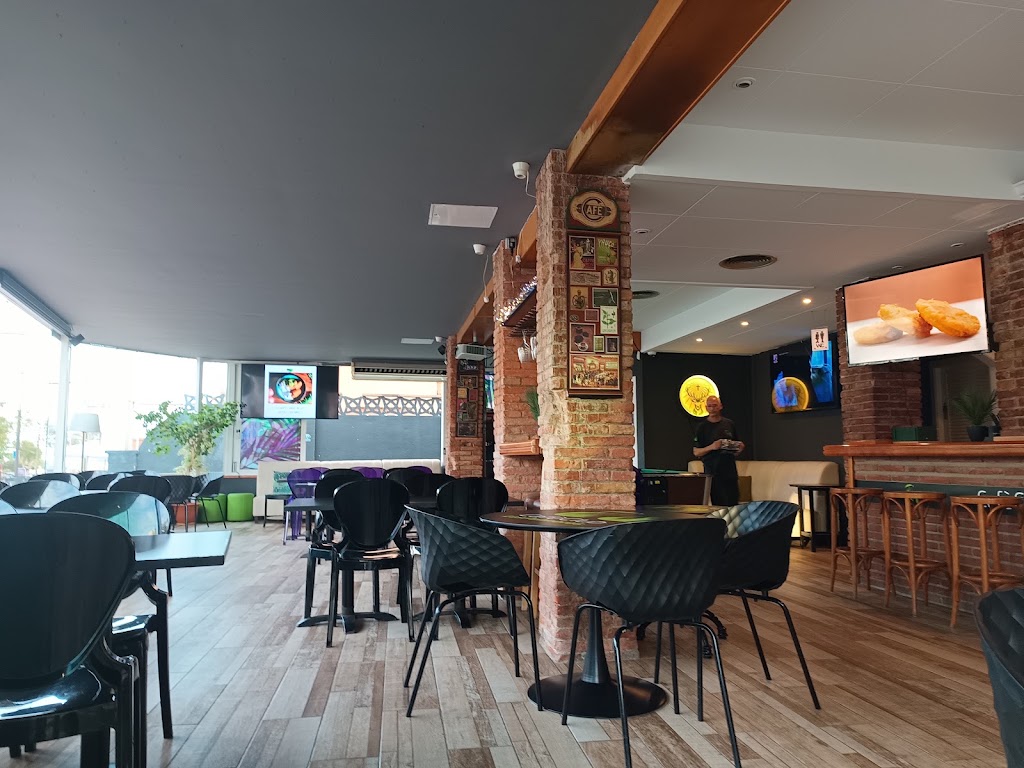 Cafe Club Les Palmeres — Ambiente