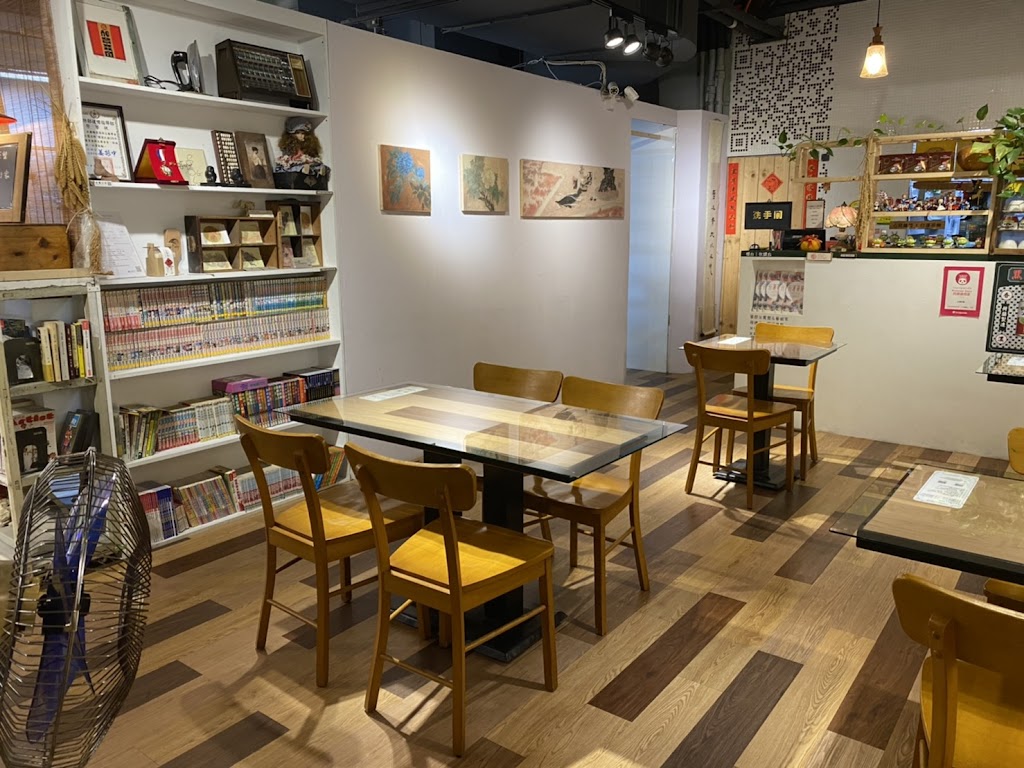 行運茶餐｜宜蘭羅東 創意港式茶餐廳｜藝廊 寵物友善 的照片