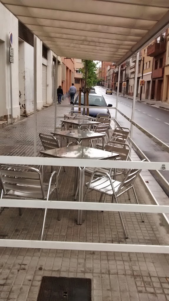 Bar Cafeteria 223 — Del propietario