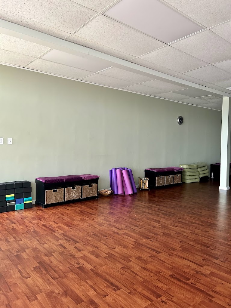  Essential Yoga Studio