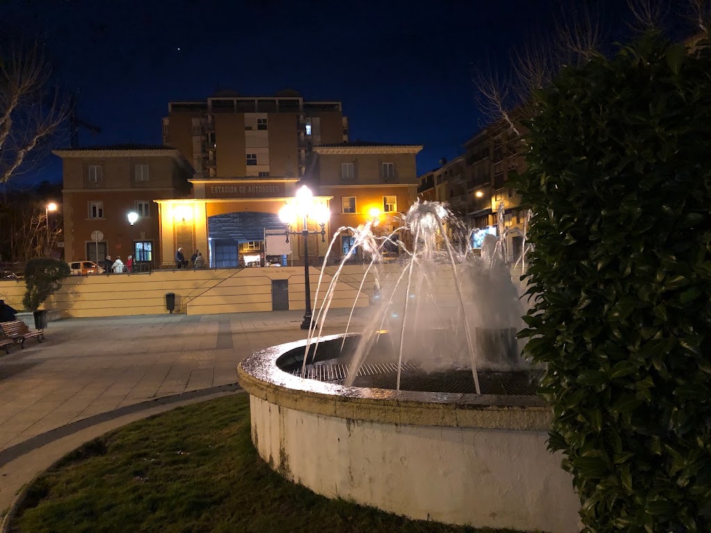 Estacion de carga de vehiculos electricos — Exterior