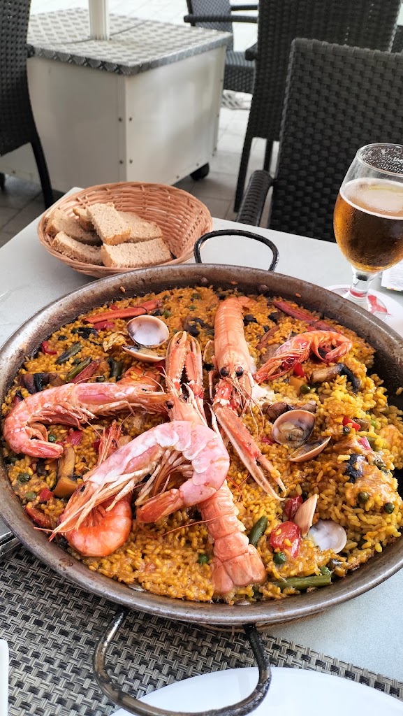 Caliuet BaRestaurant — Paella