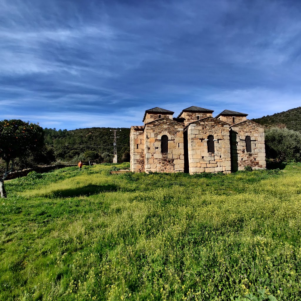 Iglesia de Santa Lucia del Trampal