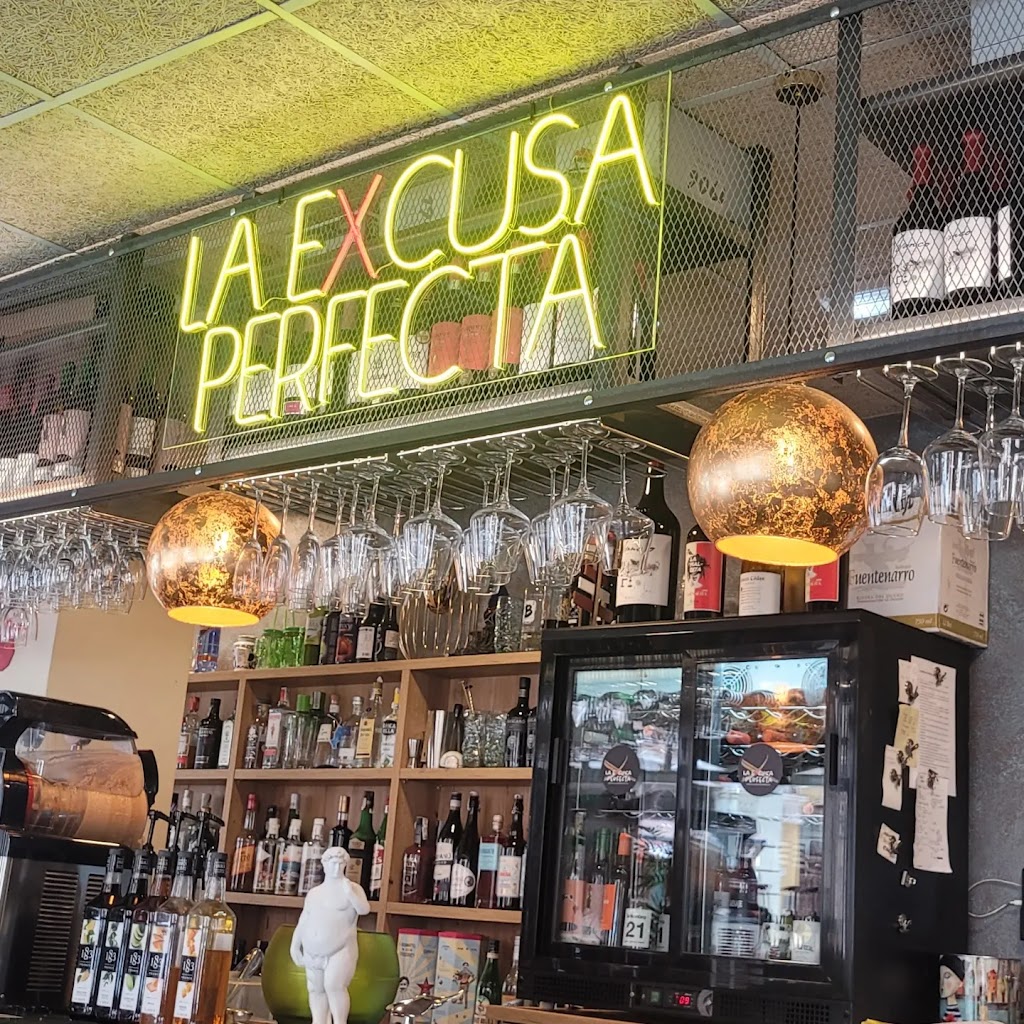 La Excusa Perfecta — Ambiente