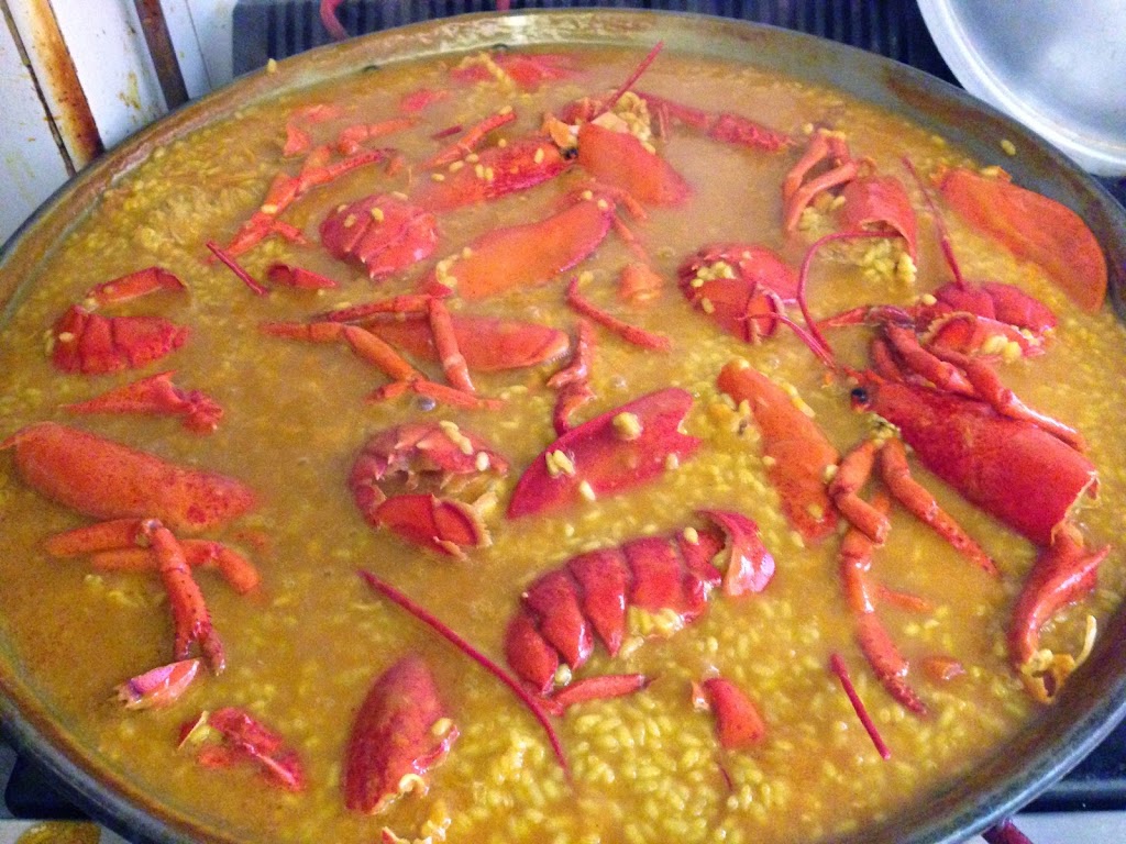 Restaurante La Proa — Paella