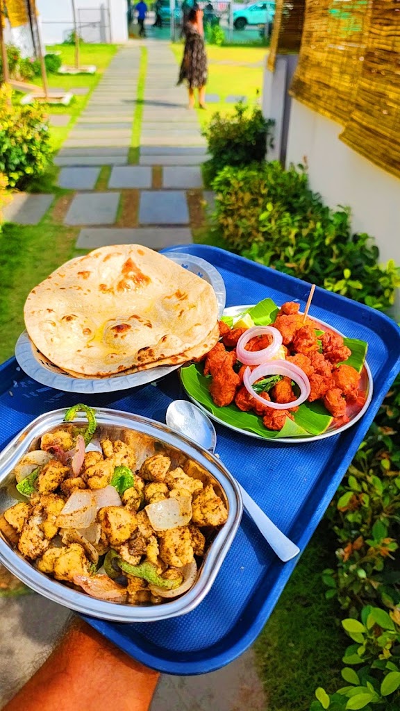 Manthotathu Virundhu Family Restaurant