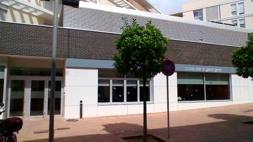 Els Cinc Pins — Exterior