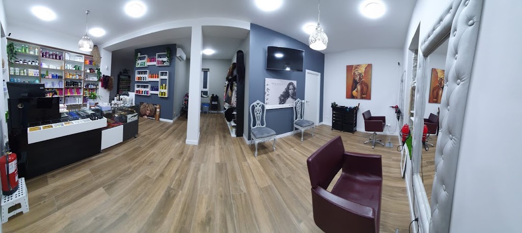 Peluqueria Tropical — Interior