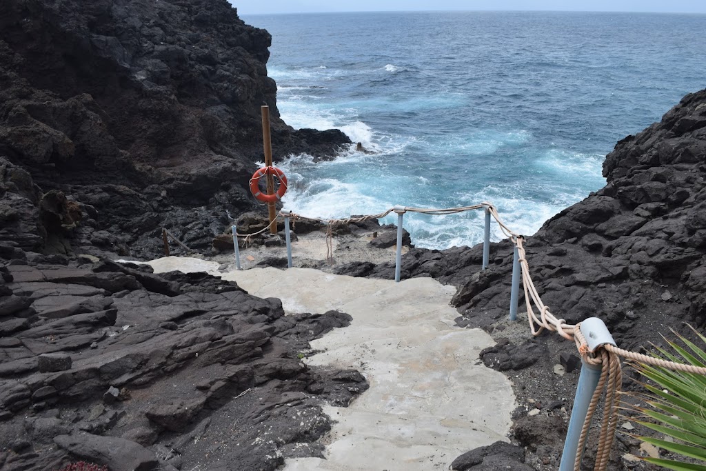 Piscinas natural de Punta del Faro