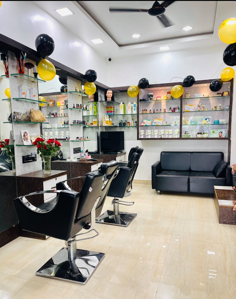 Shradha S Beauty Salon Makeup Studio
