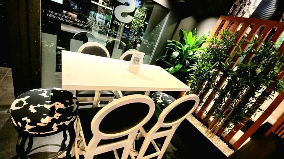 La Suite — Ambiente