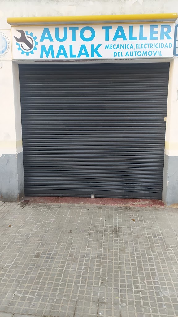 Auto Taller Malak — Exterior