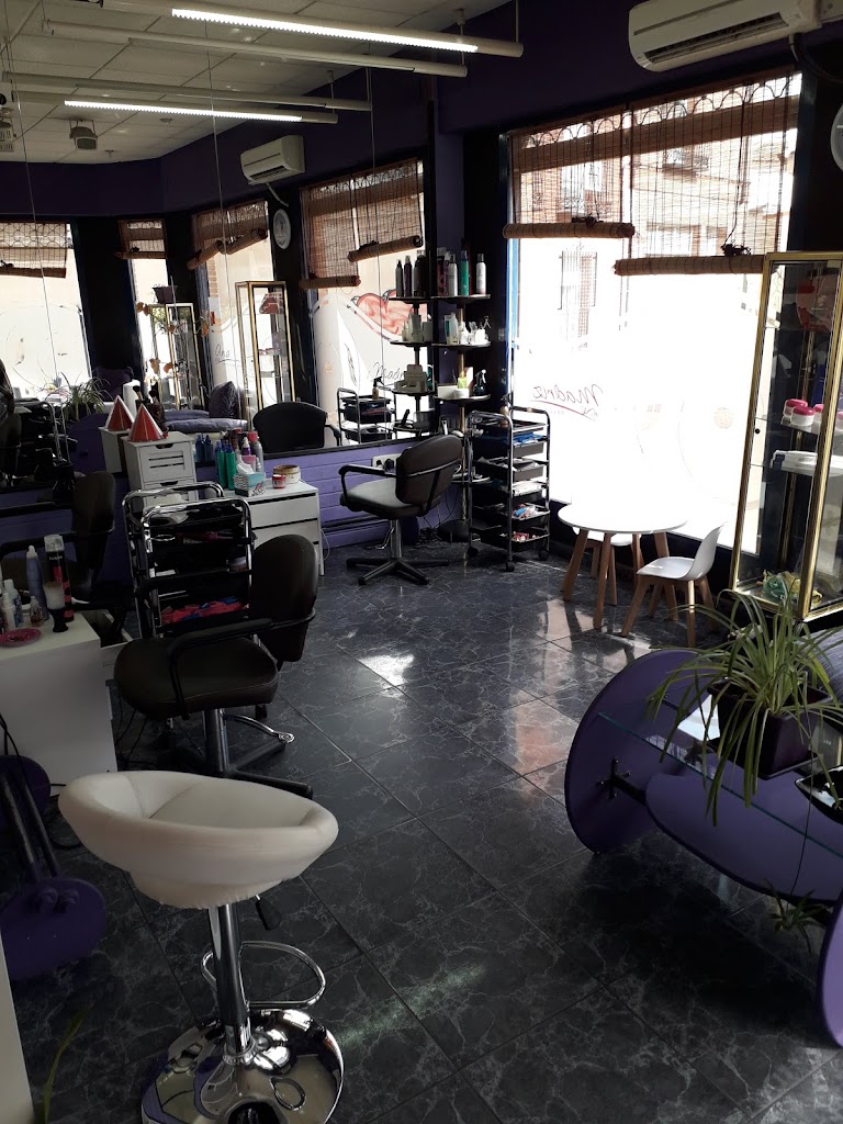 Peluqueria Madriz — Interior