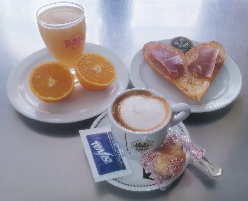 Bar Cafeteria Barrios — Cafe