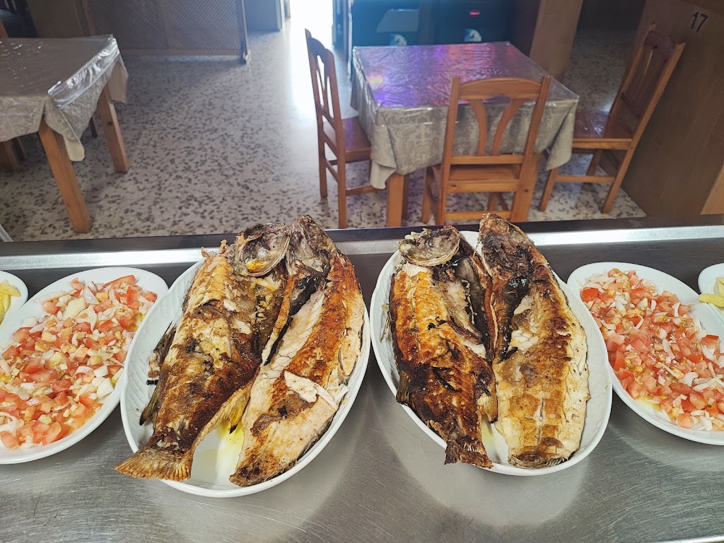 Bar Restaurante Paquera — Comida y bebida