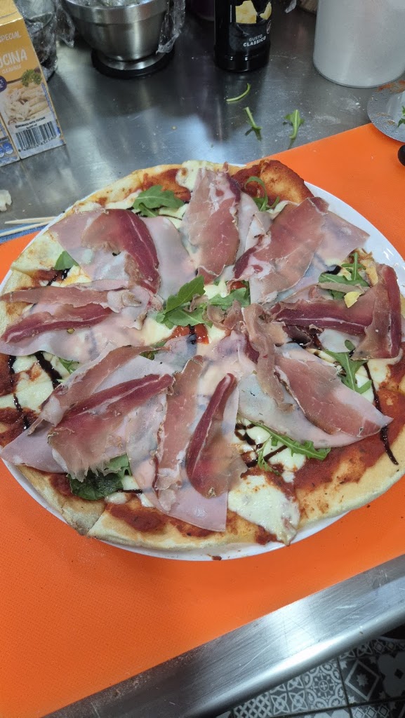 Pizzeria-Restaurante Nessi — Del propietario