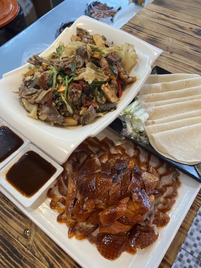 鴨大哥港式脆皮烤鴨-在地排隊美食料理 午晚餐廳外帶(人氣推薦必吃) 的照片