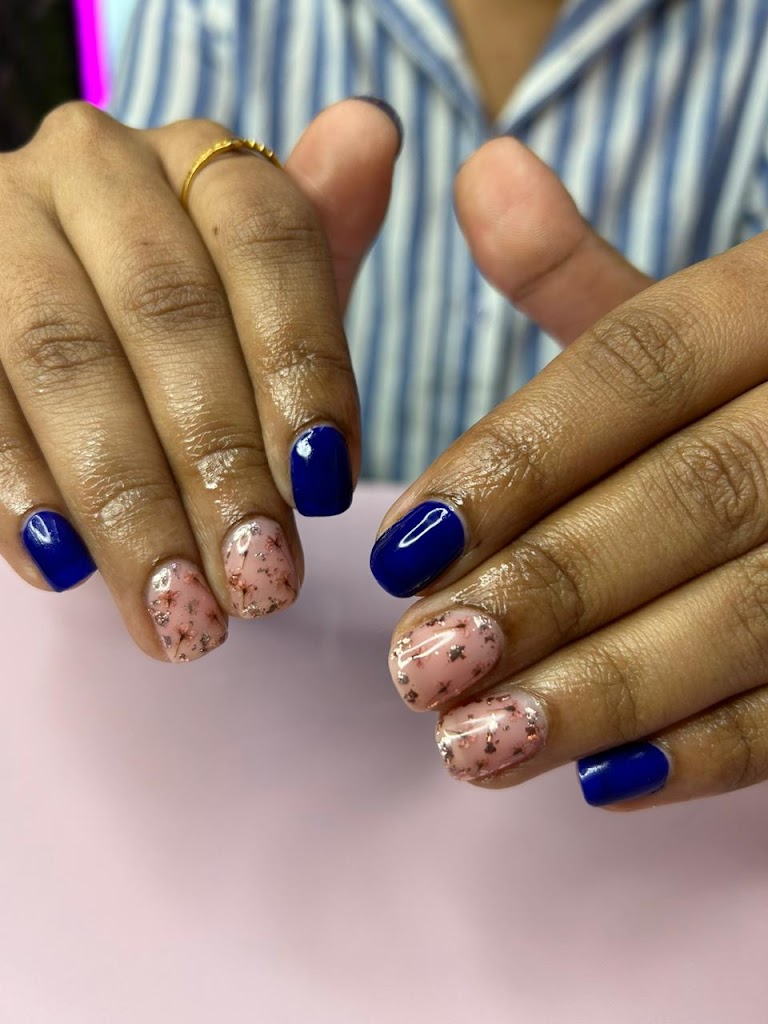 Manjusha Makeover And Nails Salon