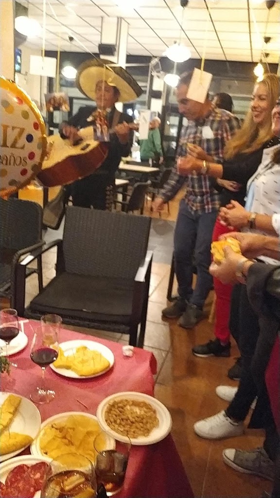 La Cosa De Juan — Comida y bebida