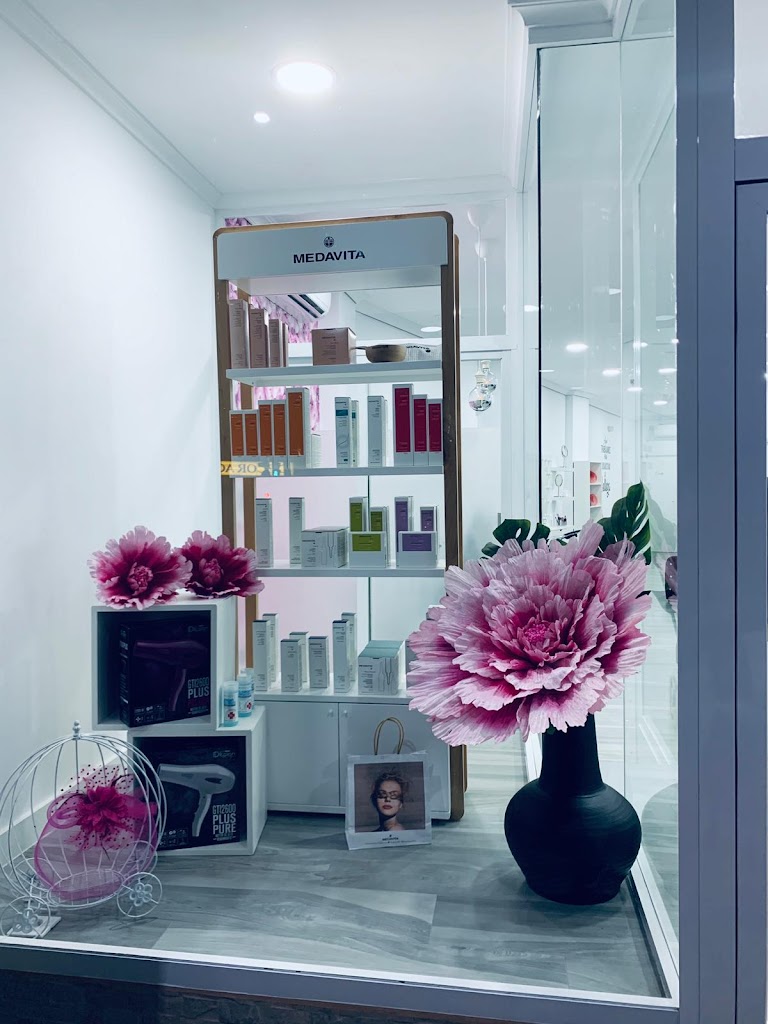 Peluqueria & Estetica Laura