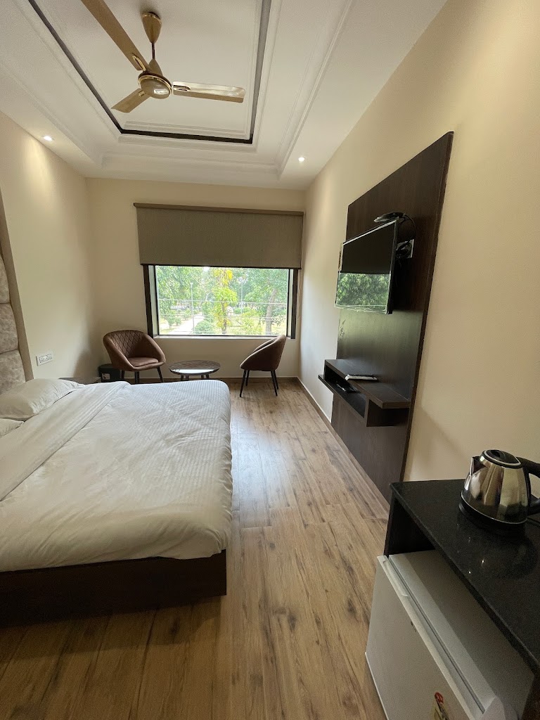 Hotel Dixon