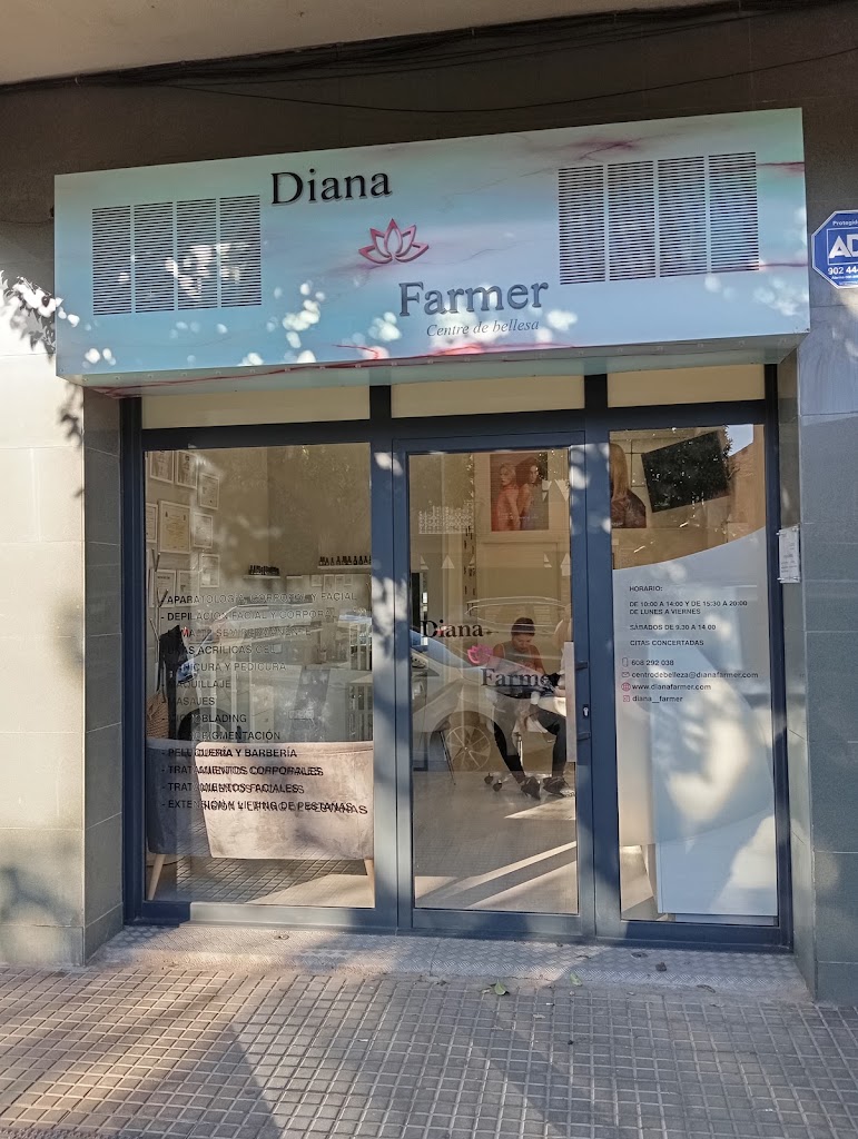 Centro de Belleza Diana Farmer — Exterior