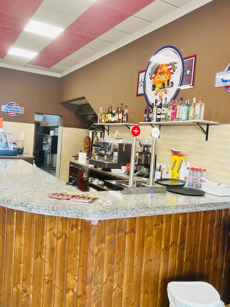 pizzeria prit — Ambiente