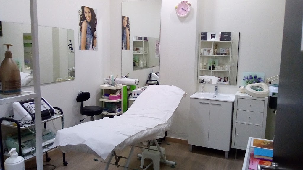 Javier & Raul Peluqueros — Interior