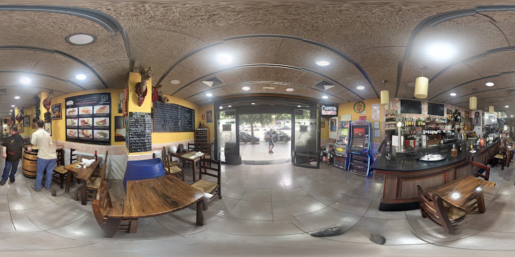 Casa Marina, Cerveceria Bar Restaurante — Street View y 360deg