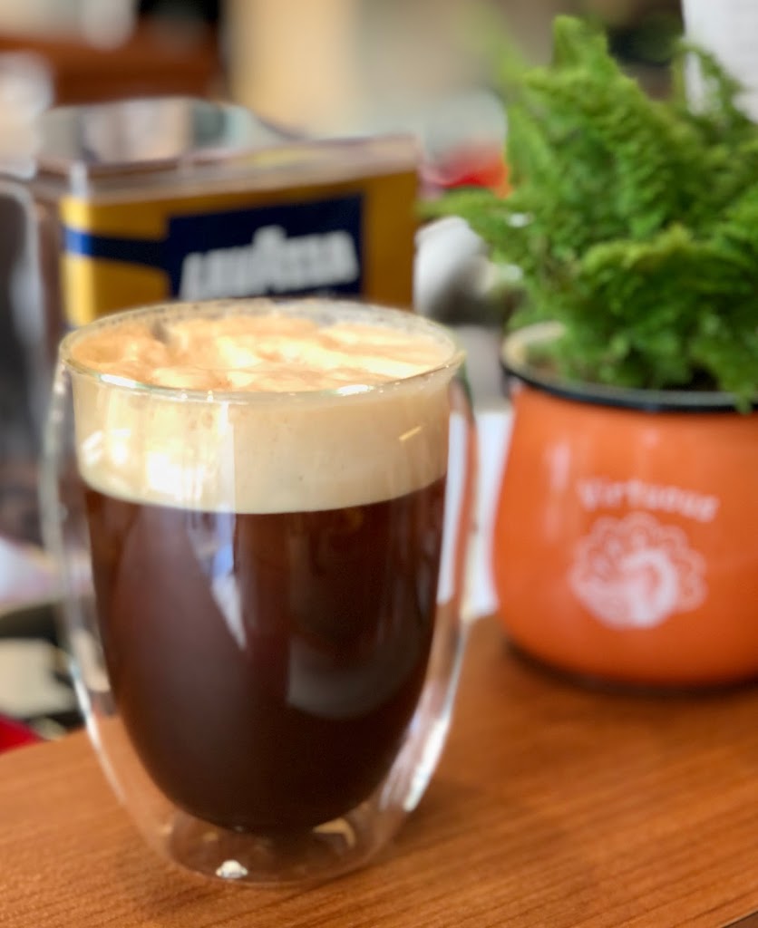 夯品珈琲 Hunt Beans Roaster (自家焙煎珈琲/咖啡＆氣泡飲品/甜點) 的照片