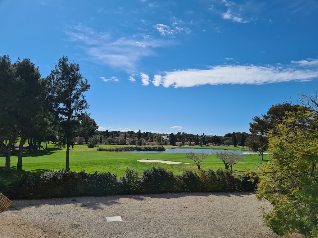 Genui Golf Escorpion Restaurante — Club de Golf Escorpion