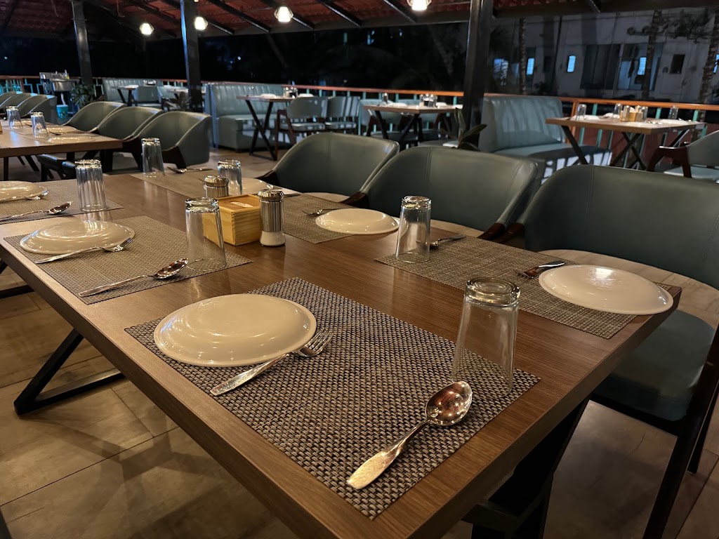 Garwa Hotel Nashik Family Restobar Banquet
