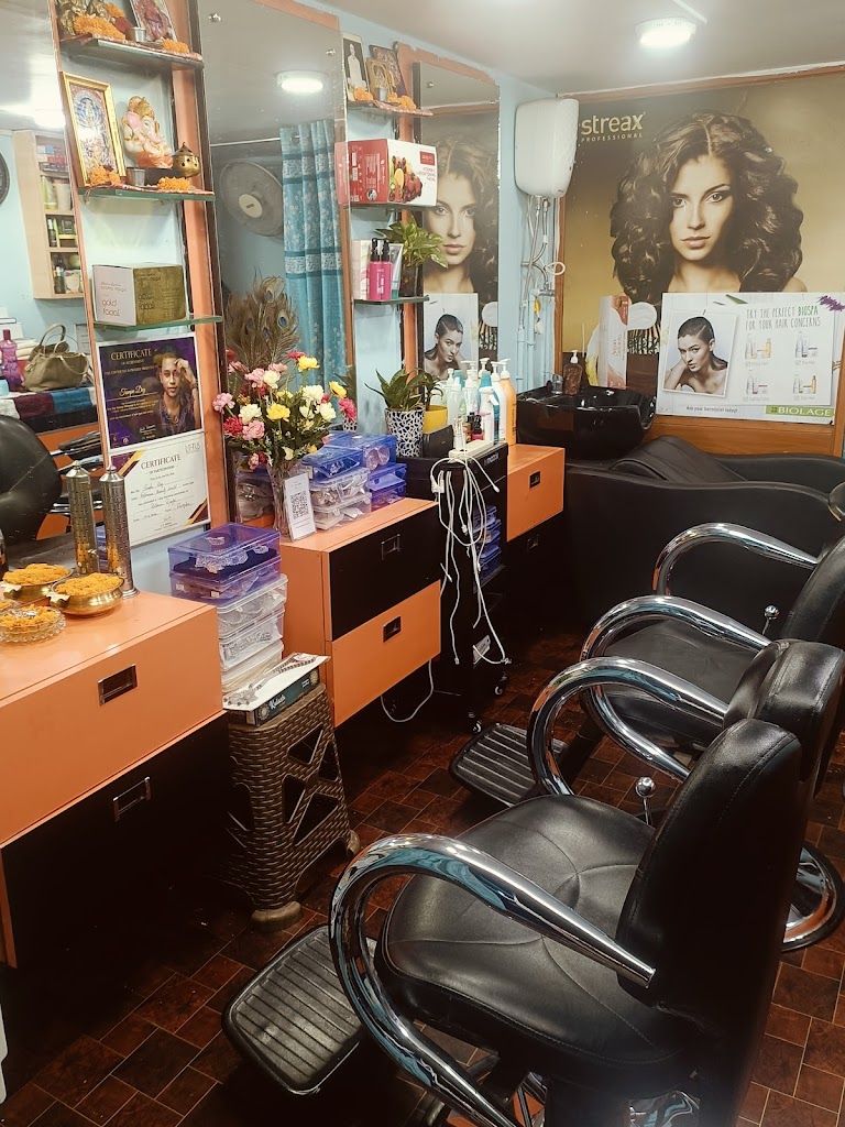 Glamour Beauty World Ladies Beauty Parlour