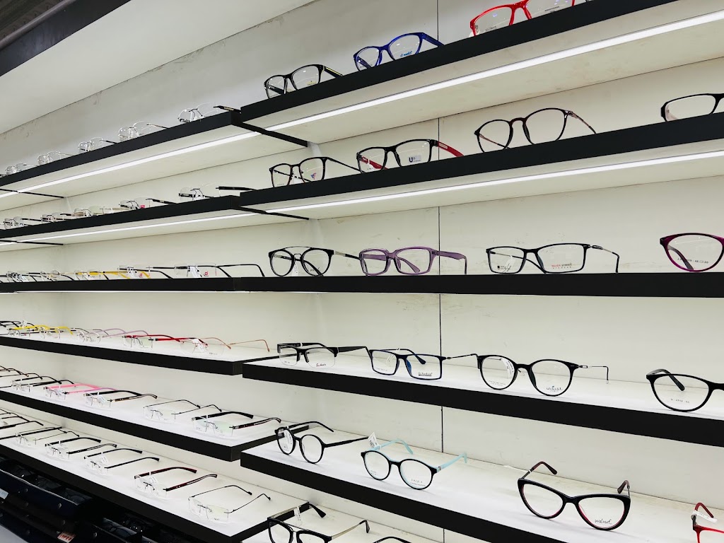 Sapna Opticals
