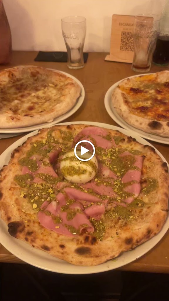 Mariu Pizza (ALCOY) — Videos