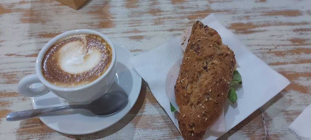 Un Cafe? — Bagel