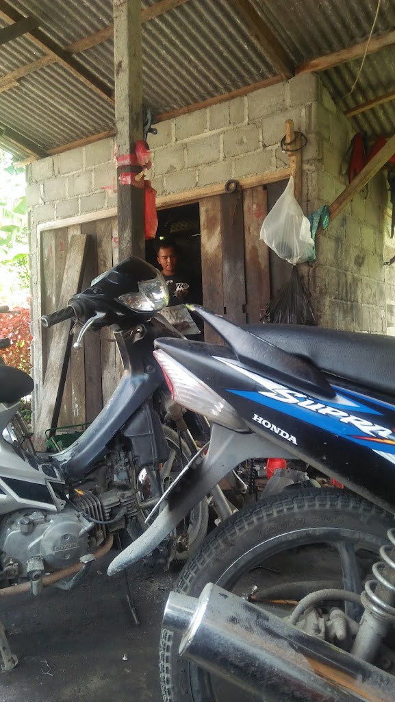 Bengkel Servis Kembar Sutriono