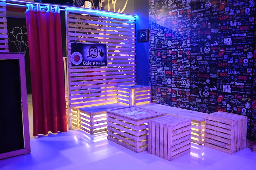 D Dream Cafe Rohtak Couples Cafe