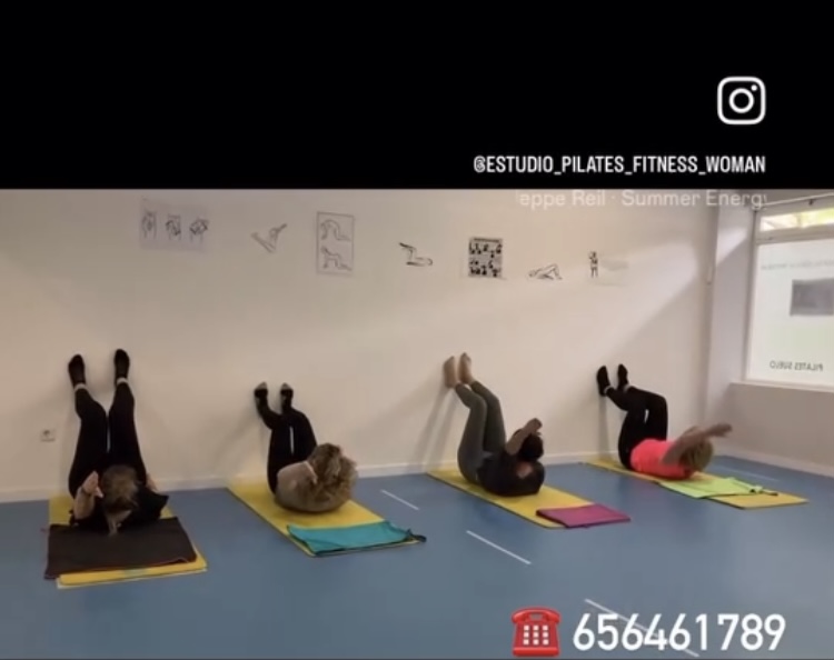 Estudio Pilates Fitness Woman — Yoga